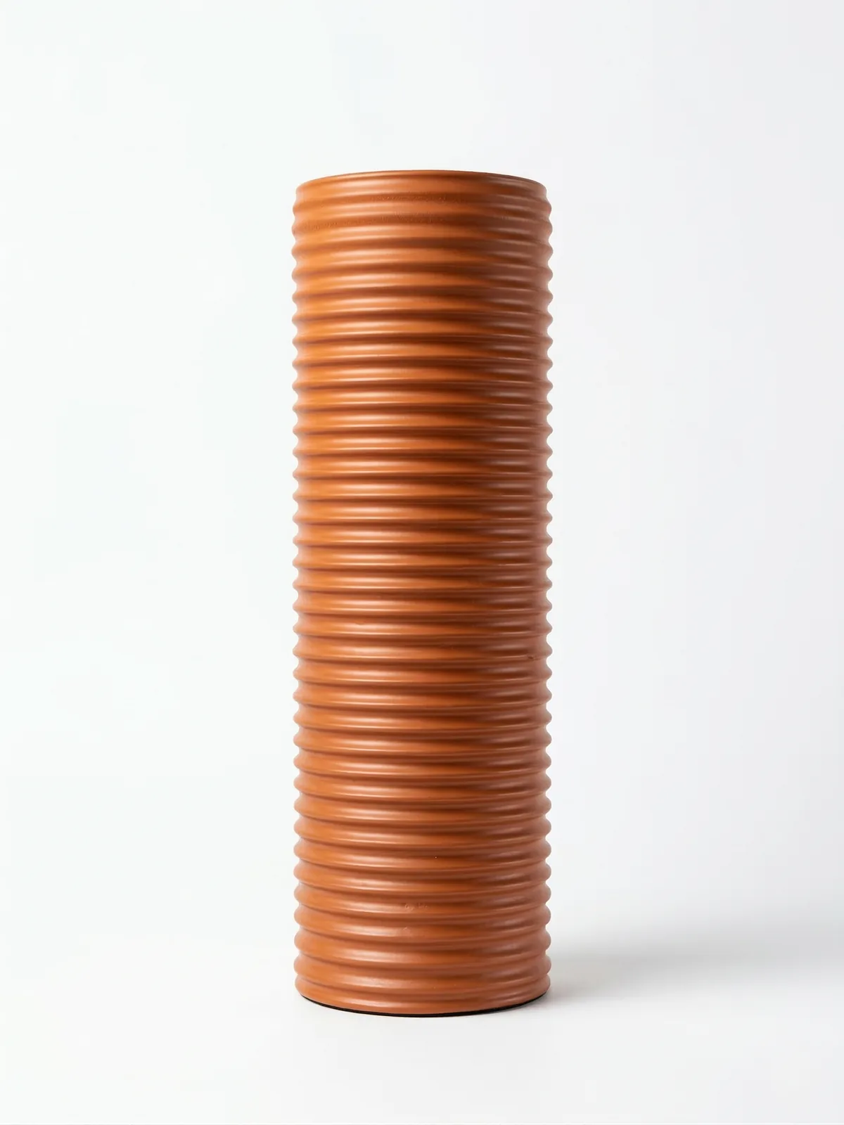 Vaso Alto Canelado de Cerâmica